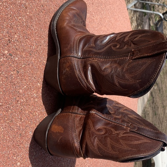 Women’s Brown Leather Western Boots - Picture 6 of 6